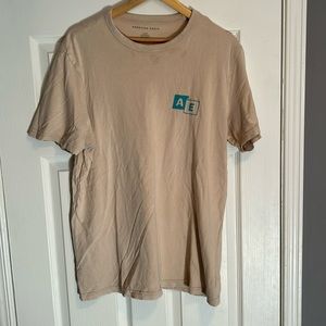 American Eagle tee shirt